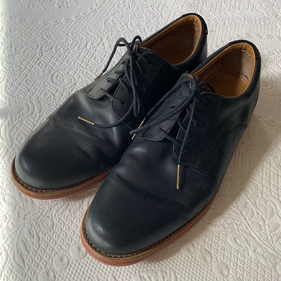 Sebago Thayer Oiled Black Oxfords - Picture 1 of 10
